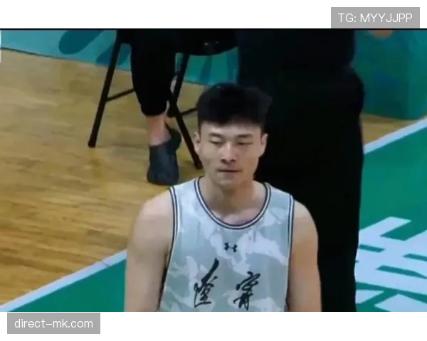 篮球比赛中球员因犯规离场有什么具体的规则与判罚标准？